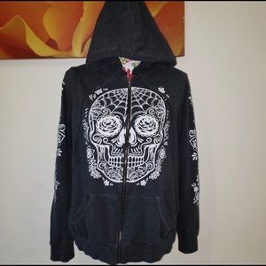 Skull sweatshirt